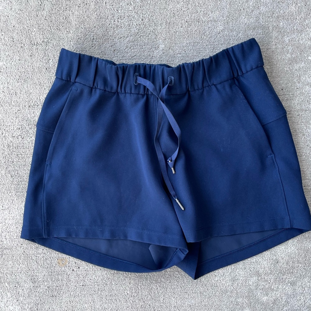 Lululemon navy on the fly athletic shorts
